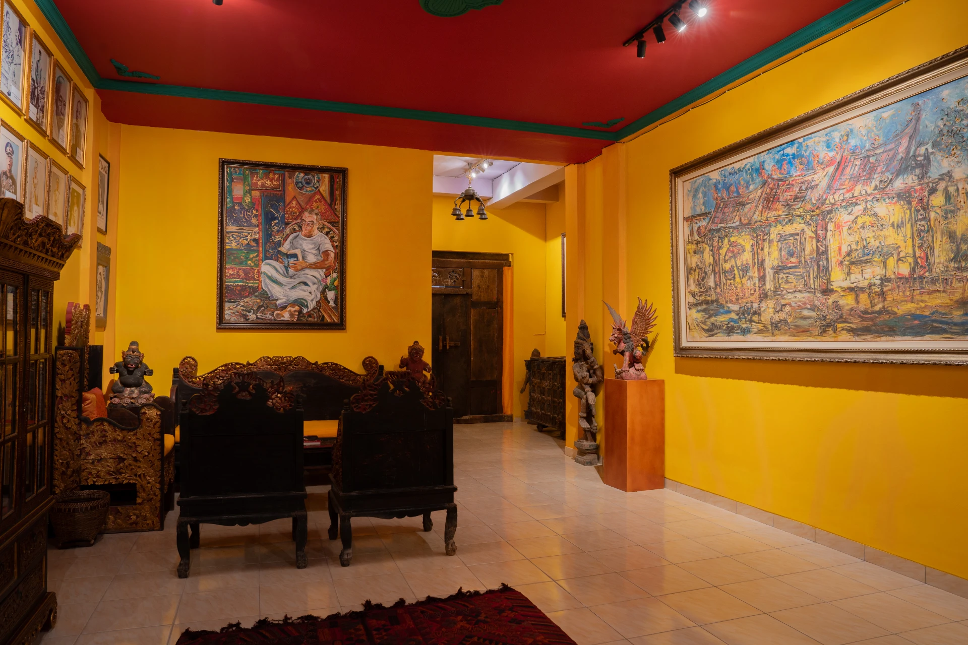 Interior placement of the Bale Gede Room at Museum Peter Bloch Collection featuring traditional Balinese architecture and history.