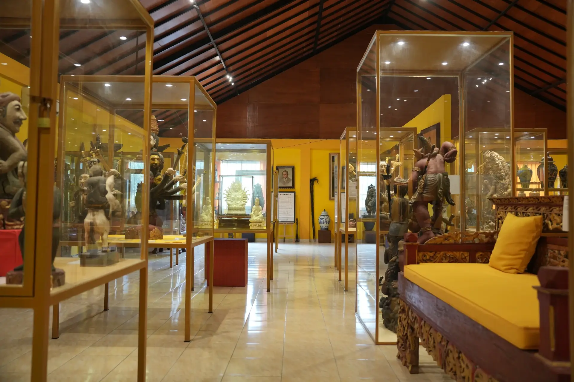 The Merchant’s Salon